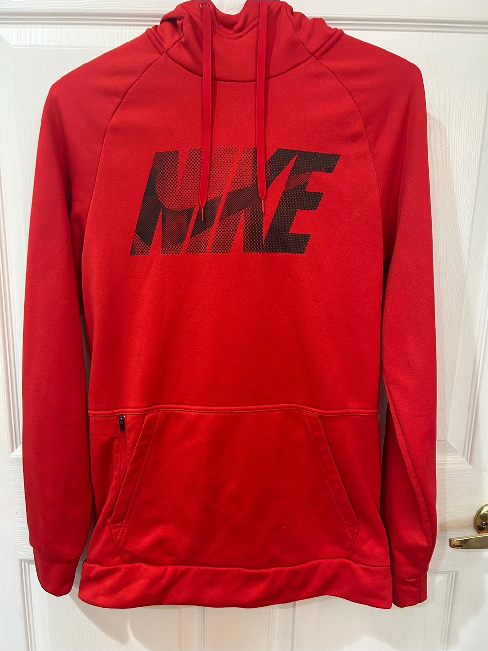Nike Men’s sz S Red Pullover Hoodie with Black Logo